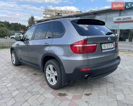 Серый БМВ Х5, объемом двигателя 3 л и пробегом 273 тыс. км за 10900 $, фото 6 на Automoto.ua