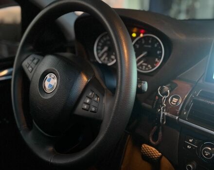 БМВ Х5 2007 в Черновцах на Automoto.ua Серый БМВ Х5, объемом двигателя 3 л и пробегом 305 тыс. км за 14198 $, фото 14 на Automoto.ua