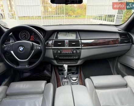 Сірий БМВ Х5, об'ємом двигуна 3 л та пробігом 160 тис. км за 12500 $, фото 11 на Automoto.ua