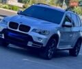 Серый БМВ Х5, объемом двигателя 3 л и пробегом 187 тыс. км за 8999 $, фото 1 на Automoto.ua