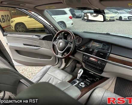 Серый БМВ Х5, объемом двигателя 4.8 л и пробегом 200 тыс. км за 13500 $, фото 8 на Automoto.ua