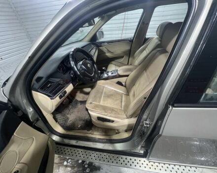 Серый БМВ Х5, объемом двигателя 0 л и пробегом 320 тыс. км за 4200 $, фото 5 на Automoto.ua