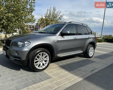 Серый БМВ Х5, объемом двигателя 3 л и пробегом 307 тыс. км за 15900 $, фото 26 на Automoto.ua