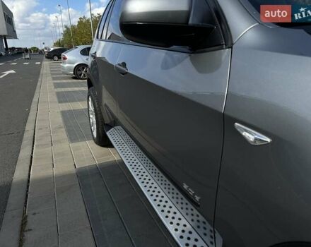 Серый БМВ Х5, объемом двигателя 3 л и пробегом 307 тыс. км за 15900 $, фото 33 на Automoto.ua