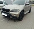 Серый БМВ Х5, объемом двигателя 3 л и пробегом 450 тыс. км за 304 $, фото 1 на Automoto.ua