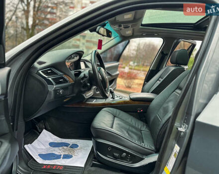 Серый БМВ Х5, объемом двигателя 3 л и пробегом 359 тыс. км за 9999 $, фото 8 на Automoto.ua