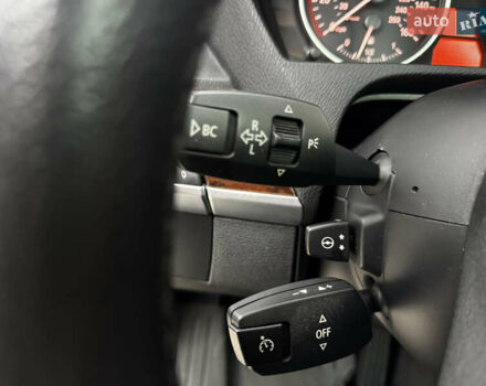 Серый БМВ Х5, объемом двигателя 3 л и пробегом 257 тыс. км за 11999 $, фото 25 на Automoto.ua