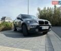 Серый БМВ Х5, объемом двигателя 3 л и пробегом 307 тыс. км за 15900 $, фото 4 на Automoto.ua