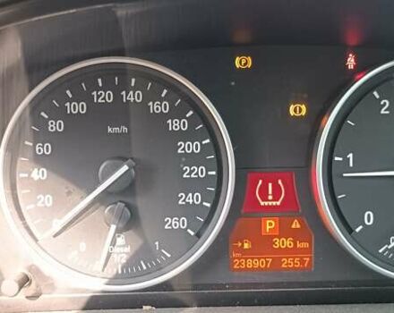 Сірий БМВ Х5, об'ємом двигуна 2.99 л та пробігом 238 тис. км за 14700 $, фото 2 на Automoto.ua