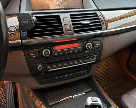 Серый БМВ Х5, объемом двигателя 2.99 л и пробегом 262 тыс. км за 14800 $, фото 40 на Automoto.ua