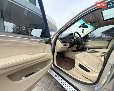 Сірий БМВ Х5, об'ємом двигуна 3 л та пробігом 365 тис. км за 8999 $, фото 19 на Automoto.ua
