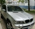 Сірий БМВ Х5, об'ємом двигуна 3 л та пробігом 371 тис. км за 10700 $, фото 1 на Automoto.ua