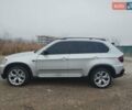 Серый БМВ Х5, объемом двигателя 4.8 л и пробегом 300 тыс. км за 9500 $, фото 5 на Automoto.ua