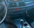 Серый БМВ Х5, объемом двигателя 3 л и пробегом 350 тыс. км за 12000 $, фото 4 на Automoto.ua