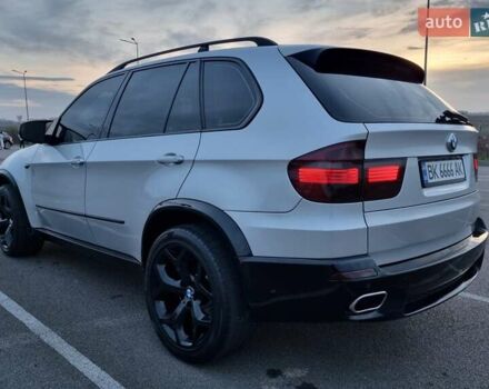 Серый БМВ Х5, объемом двигателя 3 л и пробегом 290 тыс. км за 19999 $, фото 13 на Automoto.ua