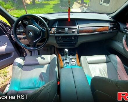 Серый БМВ Х5, объемом двигателя 3 л и пробегом 250 тыс. км за 12500 $, фото 4 на Automoto.ua