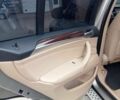 Серый БМВ Х5, объемом двигателя 3 л и пробегом 450 тыс. км за 12500 $, фото 10 на Automoto.ua