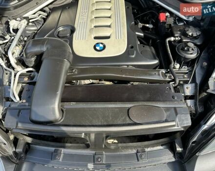 Серый БМВ Х5, объемом двигателя 3 л и пробегом 307 тыс. км за 15900 $, фото 2 на Automoto.ua