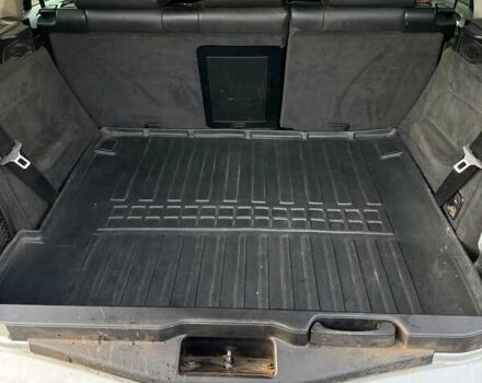 Серый БМВ Х5, объемом двигателя 3 л и пробегом 275 тыс. км за 10000 $, фото 9 на Automoto.ua