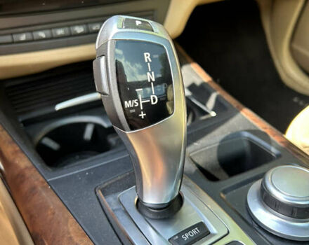 БМВ Х5 2007 в Днепре (Днепропетровске) на Automoto.ua Серый БМВ Х5, объемом двигателя 4.8 л и пробегом 234 тыс. км за 12350 $, фото 15 на Automoto.ua