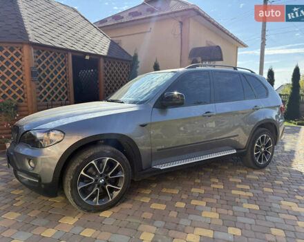 Серый БМВ Х5, объемом двигателя 3 л и пробегом 305 тыс. км за 14115 $, фото 13 на Automoto.ua