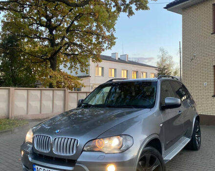 Серый БМВ Х5, объемом двигателя 3 л и пробегом 375 тыс. км за 11200 $, фото 1 на Automoto.ua