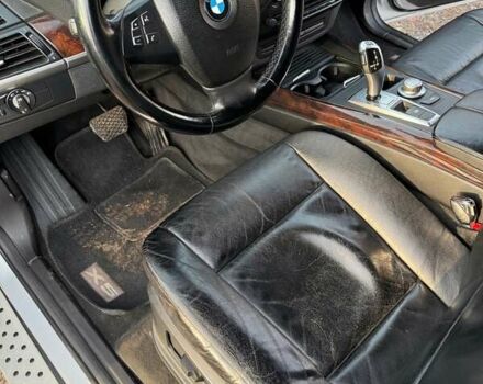 Серый БМВ Х5, объемом двигателя 3 л и пробегом 275 тыс. км за 10000 $, фото 7 на Automoto.ua