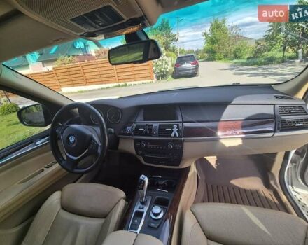 Серый БМВ Х5, объемом двигателя 4.8 л и пробегом 207 тыс. км за 17000 $, фото 10 на Automoto.ua