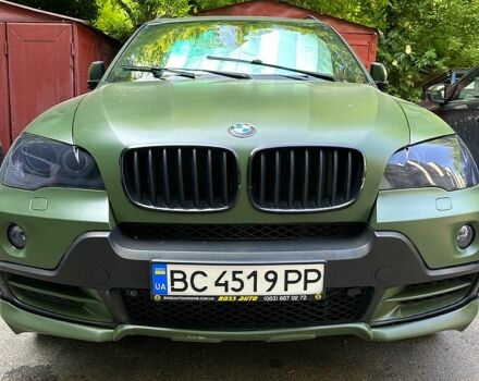 Серый БМВ Х5, объемом двигателя 4.8 л и пробегом 303 тыс. км за 14000 $, фото 3 на Automoto.ua