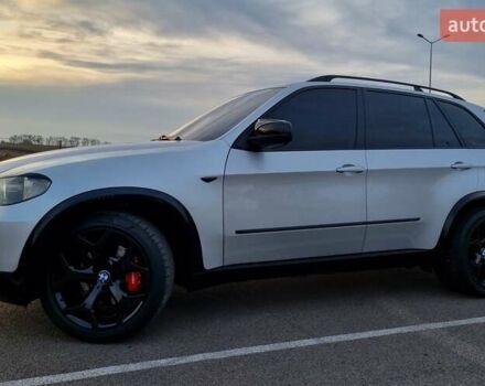 Серый БМВ Х5, объемом двигателя 3 л и пробегом 290 тыс. км за 19999 $, фото 4 на Automoto.ua