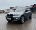 Сірий БМВ Х5, об'ємом двигуна 3 л та пробігом 288 тис. км за 15500 $, фото 1 на Automoto.ua