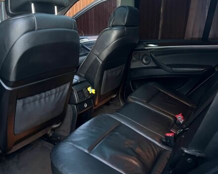 БМВ Х5 2007 в Черновцах на Automoto.ua Серый БМВ Х5, объемом двигателя 3 л и пробегом 305 тыс. км за 14198 $, фото 17 на Automoto.ua