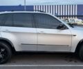 Серый БМВ Х5, объемом двигателя 3 л и пробегом 290 тыс. км за 19999 $, фото 11 на Automoto.ua
