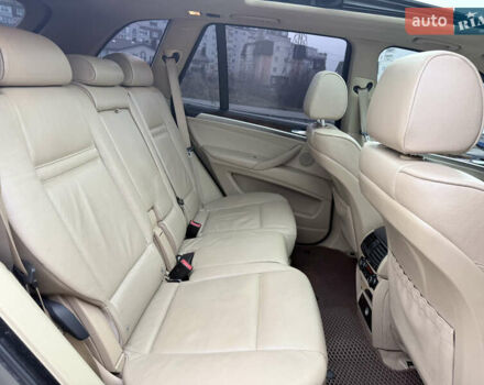 Сірий БМВ Х5, об'ємом двигуна 3 л та пробігом 365 тис. км за 8999 $, фото 32 на Automoto.ua