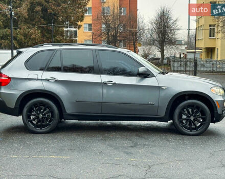 Серый БМВ Х5, объемом двигателя 3 л и пробегом 359 тыс. км за 9999 $, фото 7 на Automoto.ua