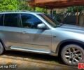 Серый БМВ Х5, объемом двигателя 3 л и пробегом 250 тыс. км за 12500 $, фото 1 на Automoto.ua