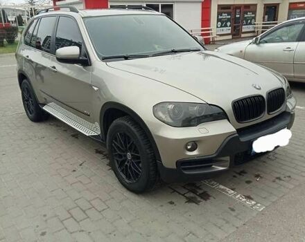 Серый БМВ Х5, объемом двигателя 3 л и пробегом 450 тыс. км за 304 $, фото 2 на Automoto.ua