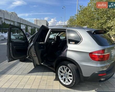 Серый БМВ Х5, объемом двигателя 3 л и пробегом 307 тыс. км за 15900 $, фото 8 на Automoto.ua