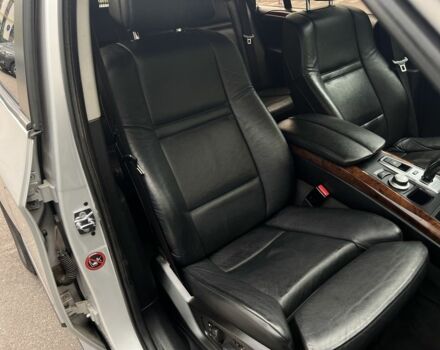 Серый БМВ Х5, объемом двигателя 3 л и пробегом 265 тыс. км за 13500 $, фото 14 на Automoto.ua