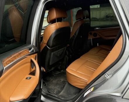 Сірий БМВ Х5, об'ємом двигуна 3 л та пробігом 288 тис. км за 15500 $, фото 11 на Automoto.ua