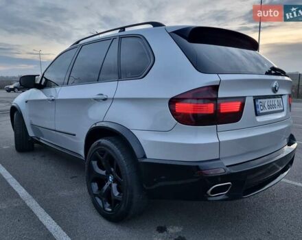 Серый БМВ Х5, объемом двигателя 3 л и пробегом 290 тыс. км за 19999 $, фото 19 на Automoto.ua