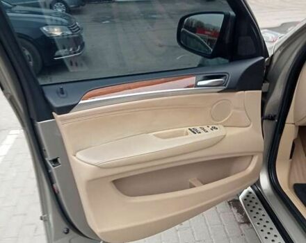 Серый БМВ Х5, объемом двигателя 3 л и пробегом 450 тыс. км за 304 $, фото 14 на Automoto.ua