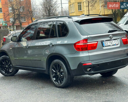 Серый БМВ Х5, объемом двигателя 3 л и пробегом 359 тыс. км за 9999 $, фото 3 на Automoto.ua