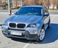 Серый БМВ Х5, объемом двигателя 3 л и пробегом 370 тыс. км за 12224 $, фото 1 на Automoto.ua