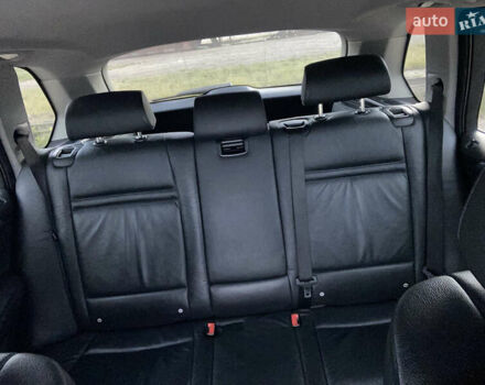 Серый БМВ Х5, объемом двигателя 3 л и пробегом 237 тыс. км за 13700 $, фото 43 на Automoto.ua