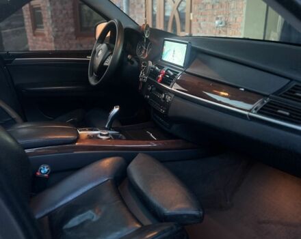 БМВ Х5 2007 в Черновцах на Automoto.ua Серый БМВ Х5, объемом двигателя 3 л и пробегом 305 тыс. км за 14198 $, фото 12 на Automoto.ua