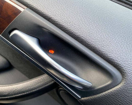 Серый БМВ Х5, объемом двигателя 3 л и пробегом 375 тыс. км за 11200 $, фото 29 на Automoto.ua