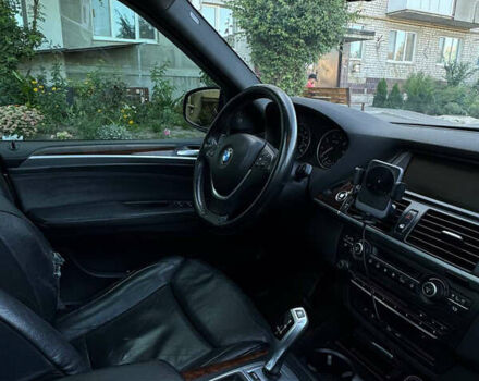 Серый БМВ Х5, объемом двигателя 4.8 л и пробегом 301 тыс. км за 14500 $, фото 5 на Automoto.ua