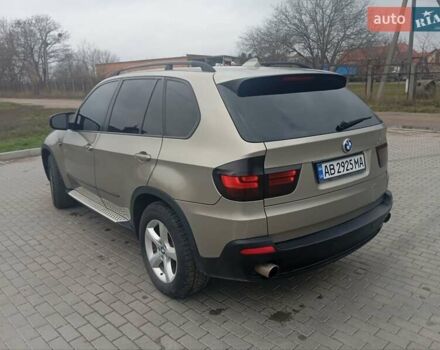 Серый БМВ Х5, объемом двигателя 3 л и пробегом 350 тыс. км за 8600 $, фото 5 на Automoto.ua