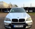 Серый БМВ Х5, объемом двигателя 3 л и пробегом 275 тыс. км за 10000 $, фото 1 на Automoto.ua